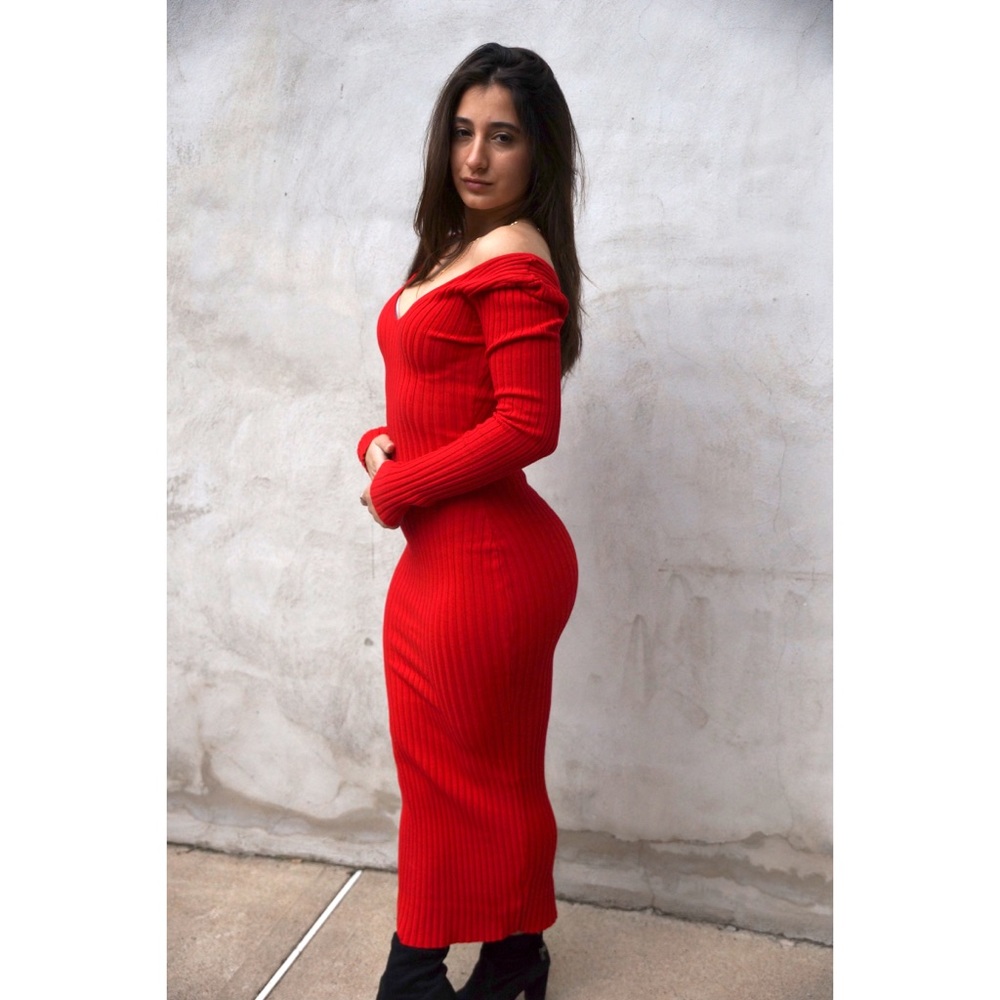 Red body con dress